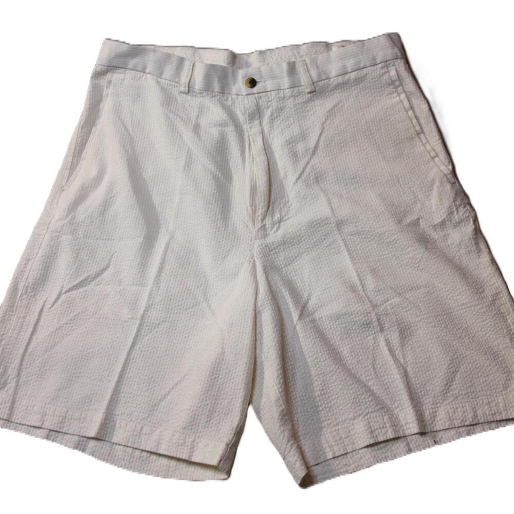 Haggar Shorts Mens 36 White Chino Flat Front Pockets Cotton 10 Inseam Casual